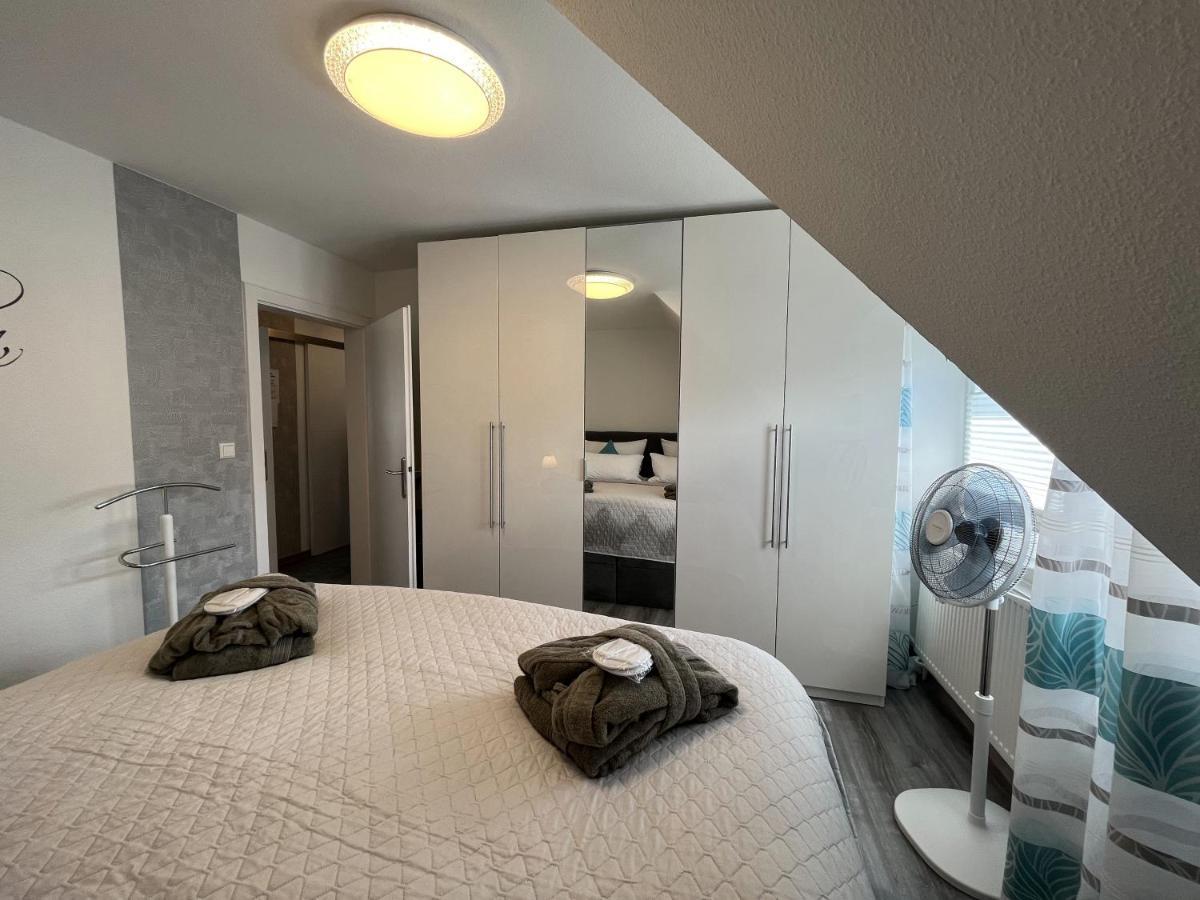 Ferienwohnung Anja ชไตน์ฮูเดอ ภายนอก รูปภาพ
