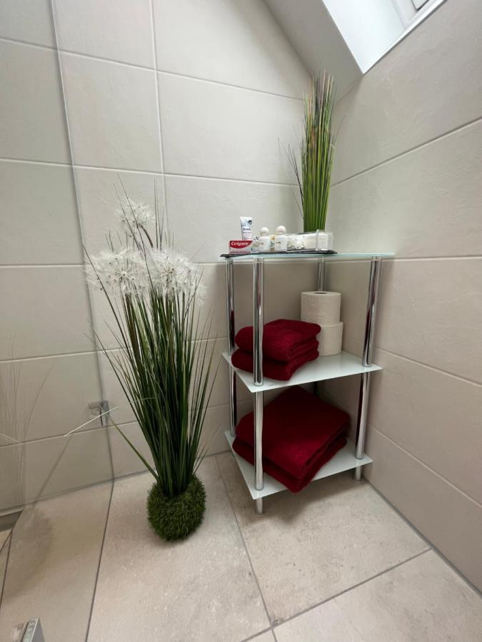 Ferienwohnung Anja ชไตน์ฮูเดอ ภายนอก รูปภาพ